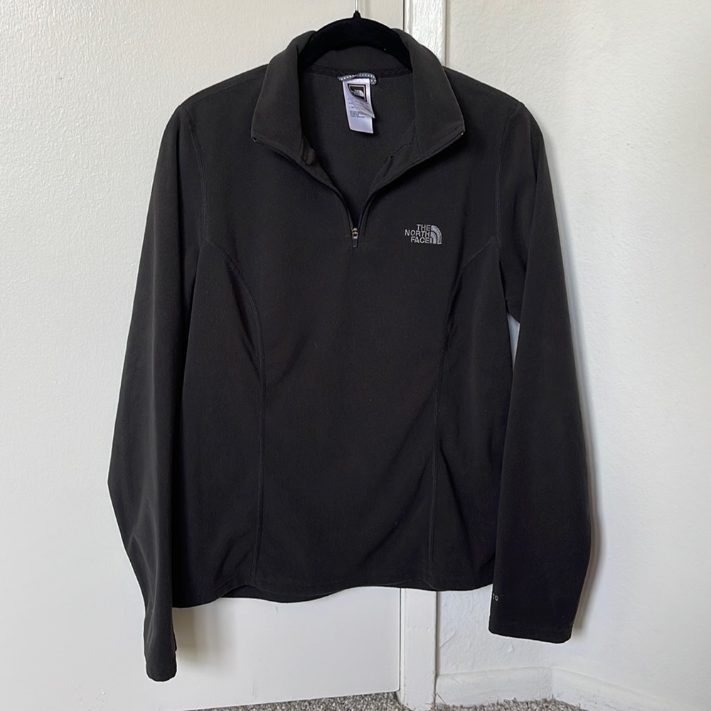 The North Face Women's TKA Glacier 1/4 Zip Fleece Pullover Medium